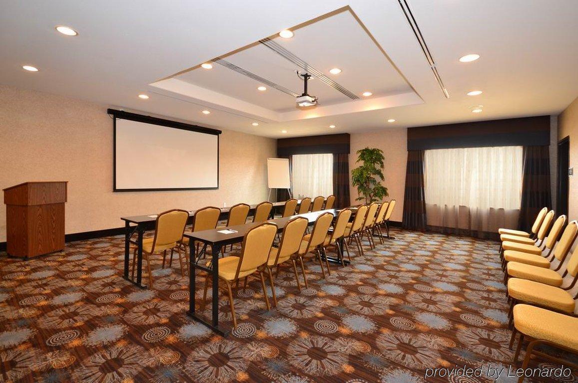 Best Western Plus Lytle Inn And Suites Business photo